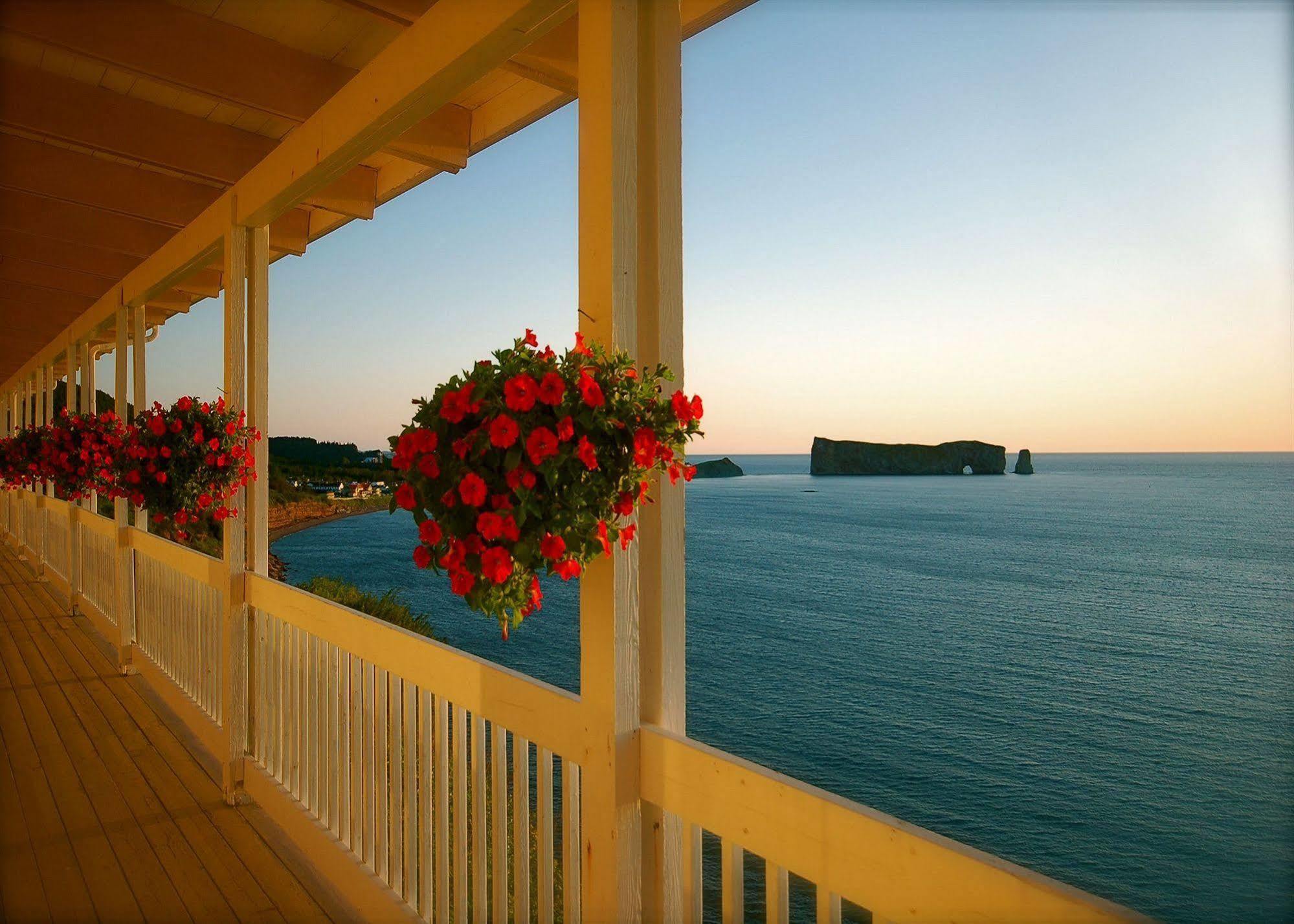 Hotel La Cote Surprise Perce Exterior photo